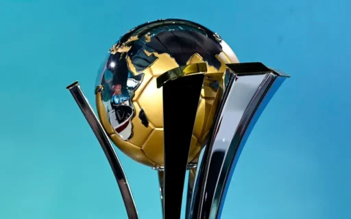 Close do troféu do Mundial de Clubes